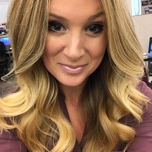 Meet your Posher, Jenn